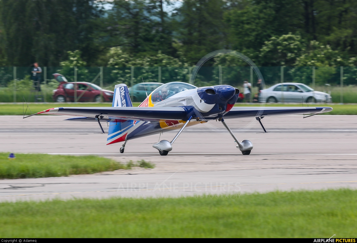 The Flying Bulls Duo : Aerobatics Team OK-FBA aircraft at Pardubice