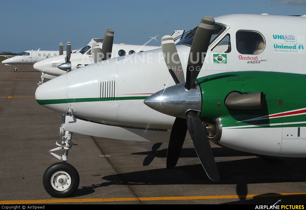 Private PR-UNI aircraft at Florianópolis - Hercílio Luz Intl