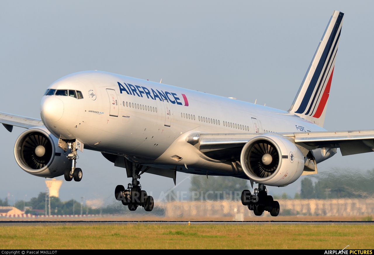 Air France F-GSPC aircraft at Paris - Charles de Gaulle