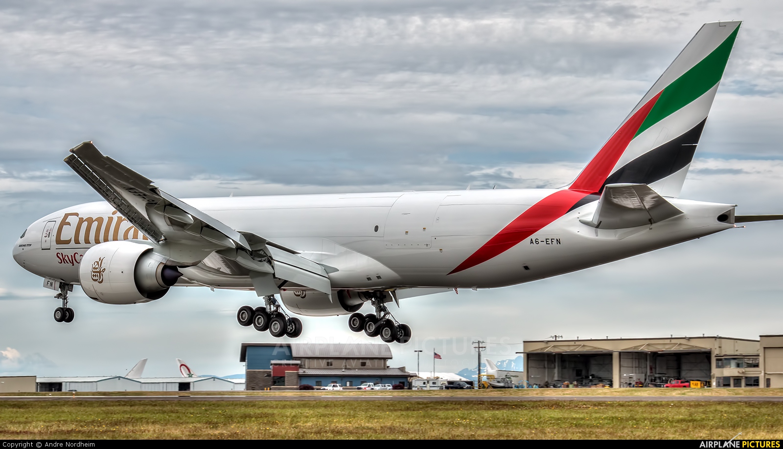 Emirates Sky Cargo A6-EFN aircraft at Everett - Snohomish County / Paine Field