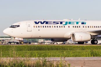 C-GWSR - WestJet Airlines Boeing 737-800