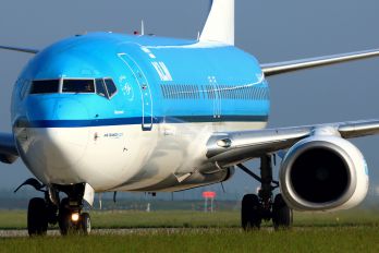 PH-BXB - KLM Boeing 737-800