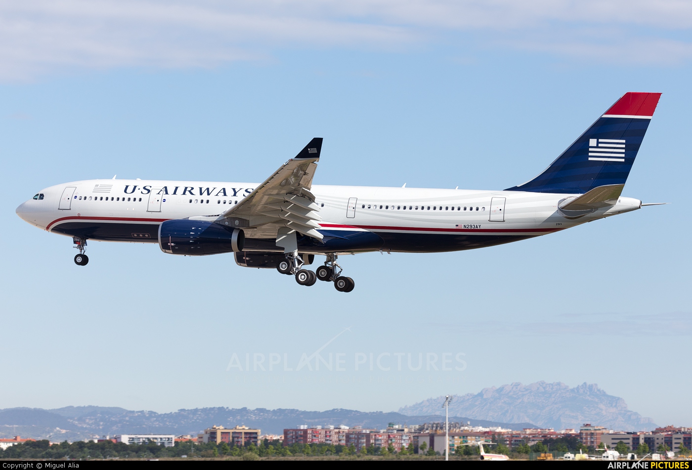 US Airways N293AY aircraft at Barcelona - El Prat