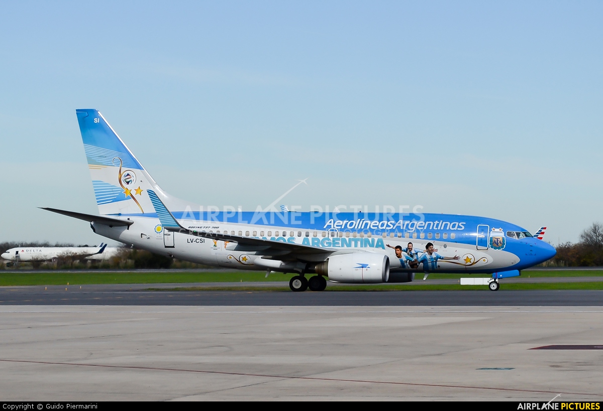 Aerolineas Argentinas LV-CSI aircraft at Buenos Aires - Ministro Pistarini