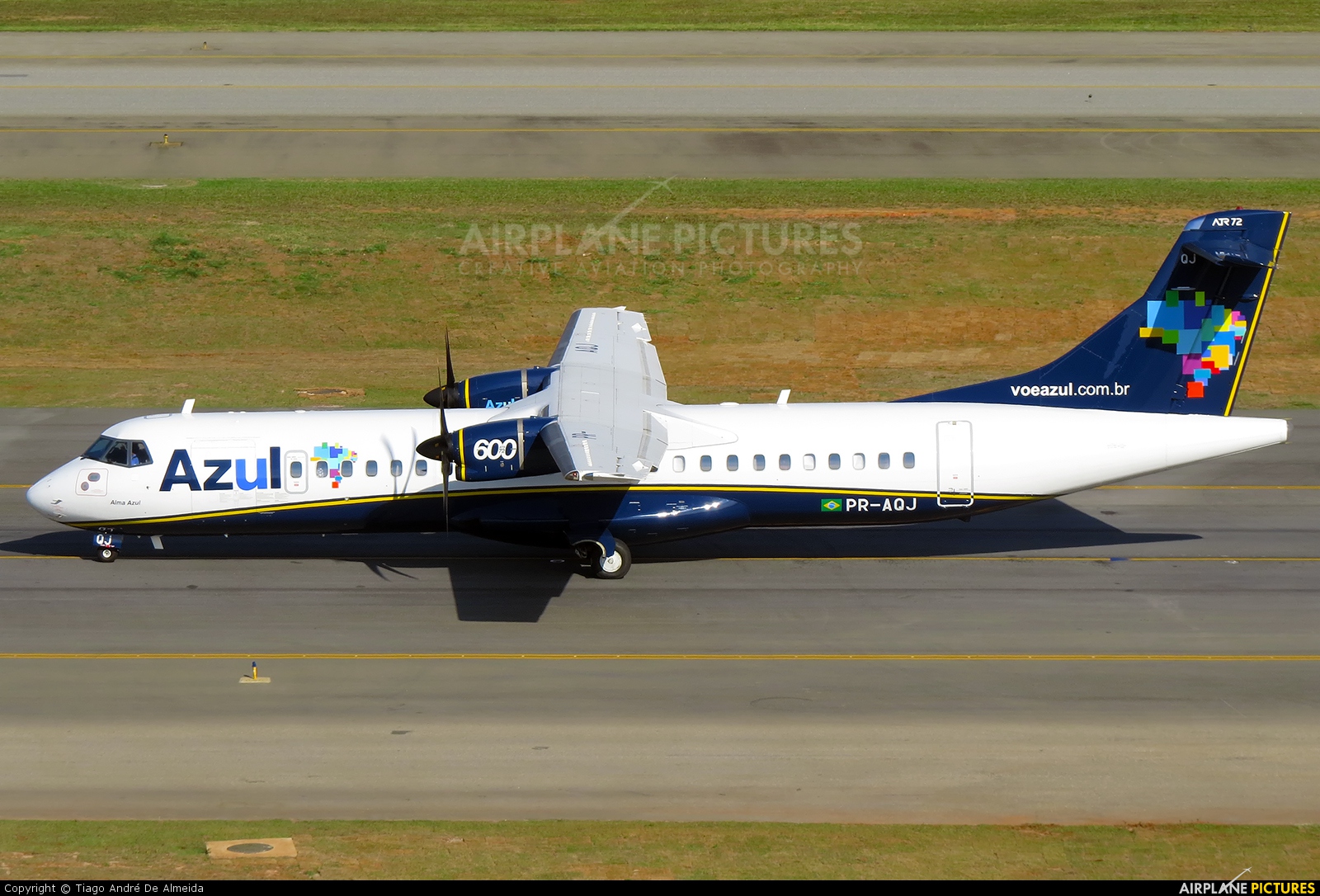 Azul Linhas Aéreas PR-AQJ aircraft at São Paulo - Guarulhos