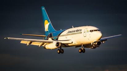 C-GSPW - Canadian North Boeing 737-200