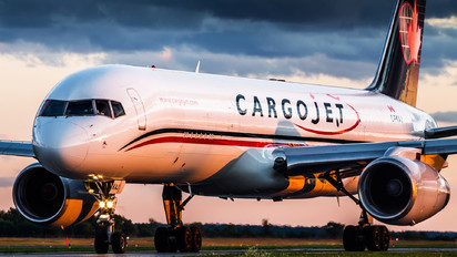 C-FKAJ - Cargojet Airways Boeing 757-200F
