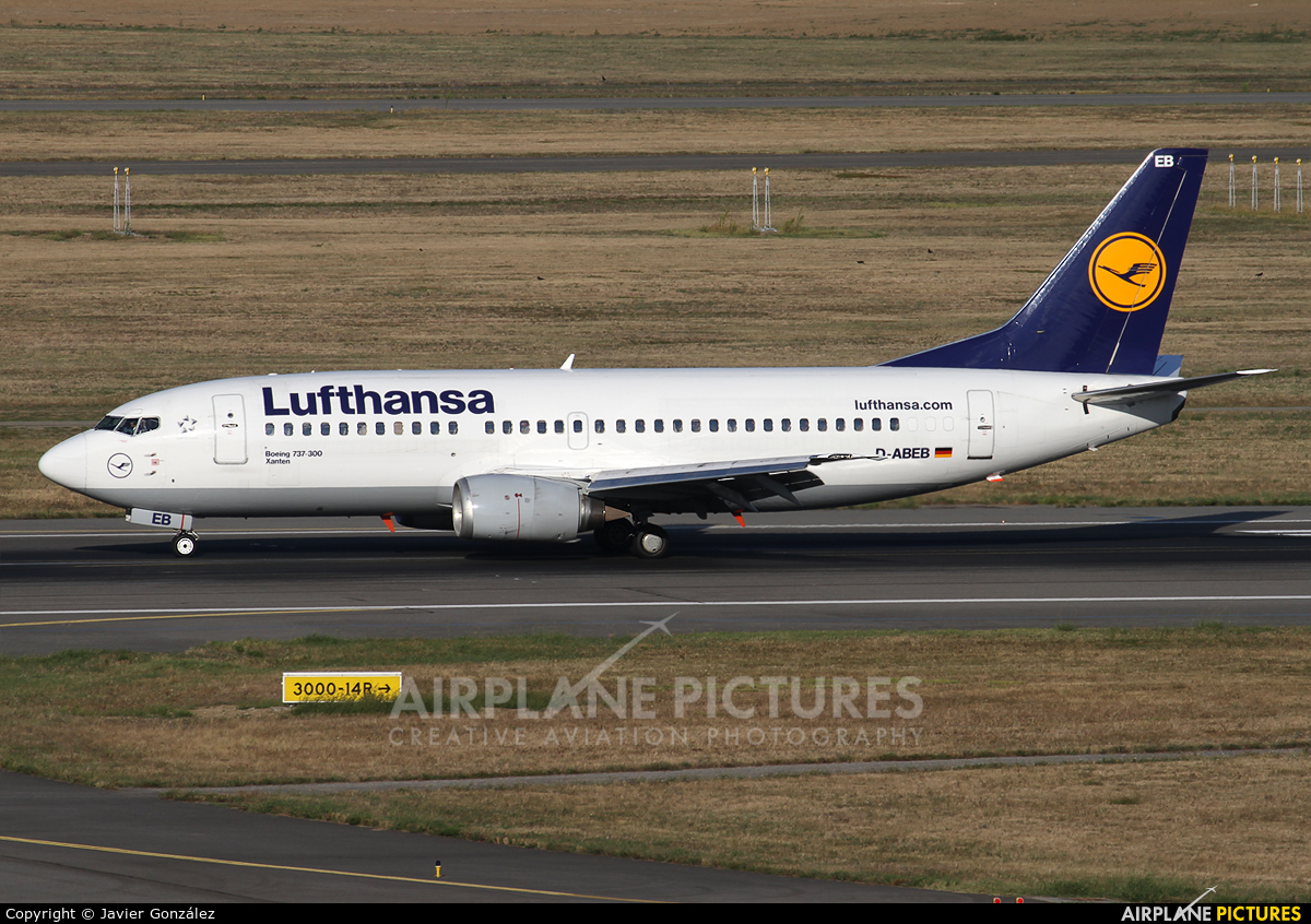 Lufthansa D-ABEB aircraft at Toulouse - Blagnac