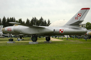65 - Poland - Air Force Ilyushin Il-28
