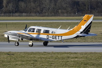 D-GETT - Private Piper PA-34 Seneca