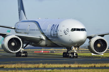 AP-BGK - PIA - Pakistan International Airlines Boeing 777-200ER