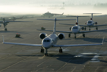 M-ARAE - Private Gulfstream Aerospace G-IV,  G-IV-SP, G-IV-X, G300, G350, G400, G450