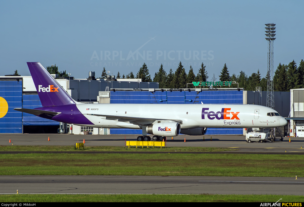 FedEx Federal Express N901FD aircraft at Helsinki - Vantaa
