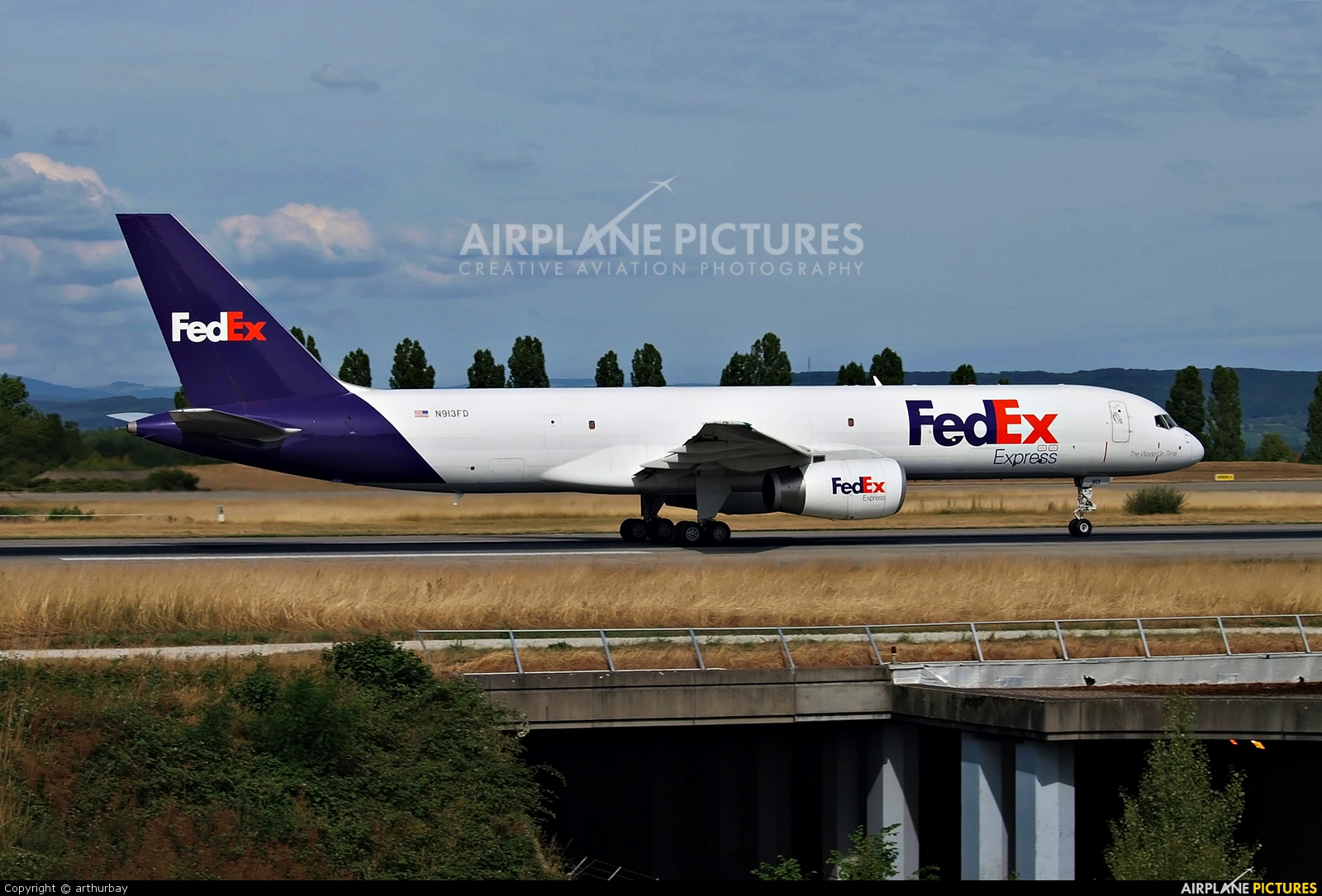 FedEx Federal Express N913FD aircraft at Basel - Mulhouse- Euro