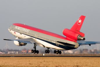 N233NW - Northwest Airlines McDonnell Douglas DC-10