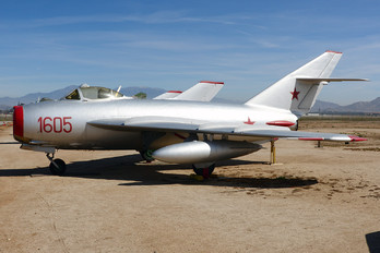 1605 - Russia - Air Force Mikoyan-Gurevich MiG-17