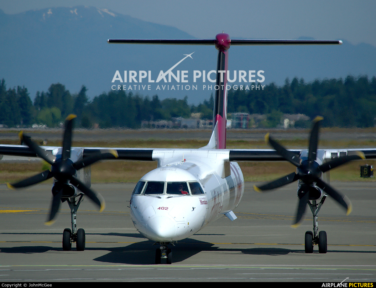 Alaska Airlines - Horizon Air N402QX aircraft at Seattle-Tacoma Intl