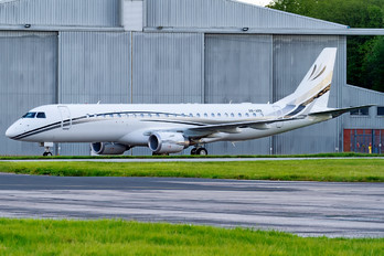 A6-ARK - Private Embraer ERJ-190-100 Lineage 1000