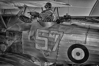 - - UK - Army Air Corps Hawker Hart II
