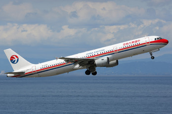 B-6329 - China Eastern Airlines Airbus A321