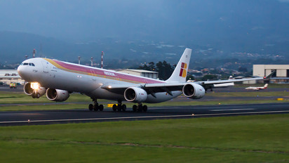 EC-IZY - Iberia Airbus A340-600