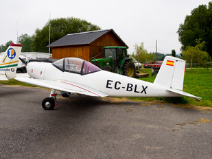 EC-BLX - Real Aero Club de España AISA  I-11B