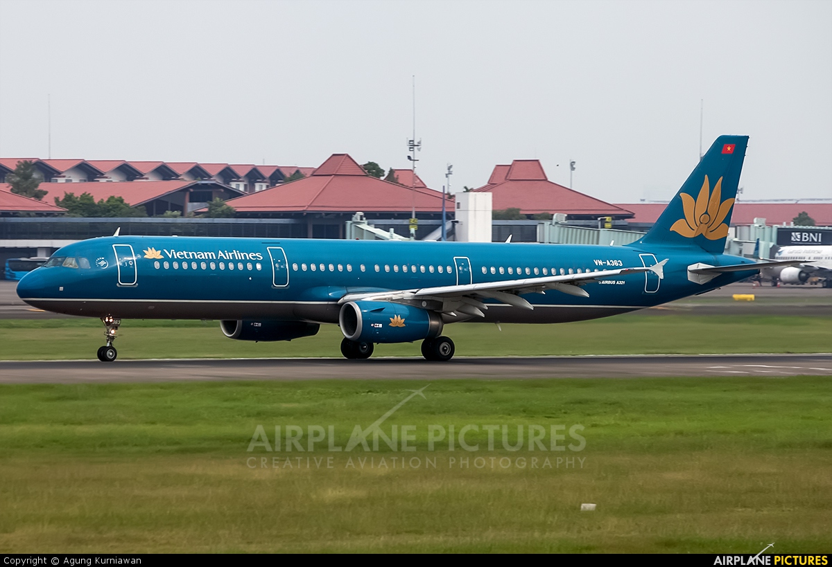 Vietnam Airlines VN-A363 aircraft at Jakarta - Soekarno-Hatta Intl