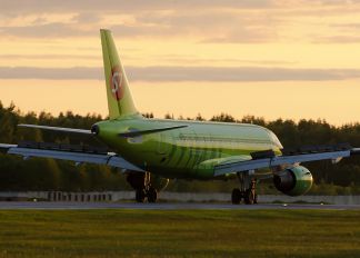 VP-BTV - S7 Airlines Airbus A319