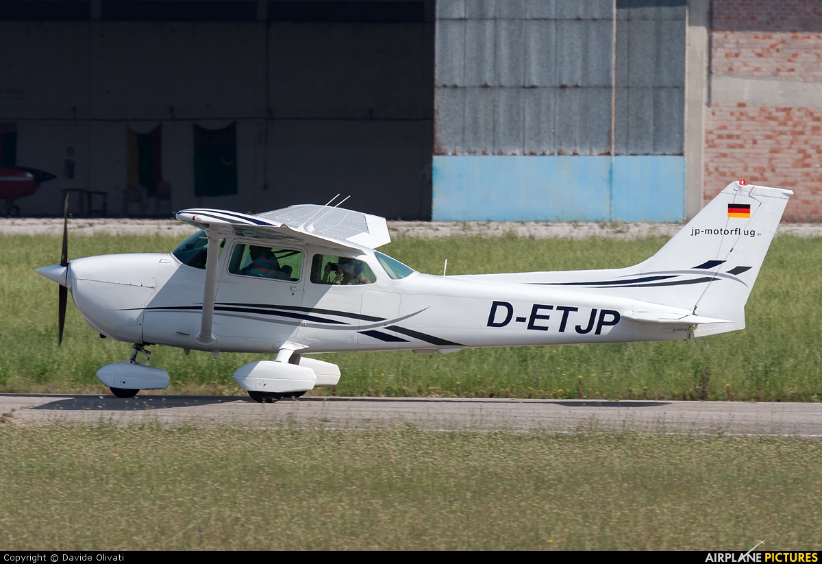 Private D-ETJP aircraft at Verona - Boscomantico