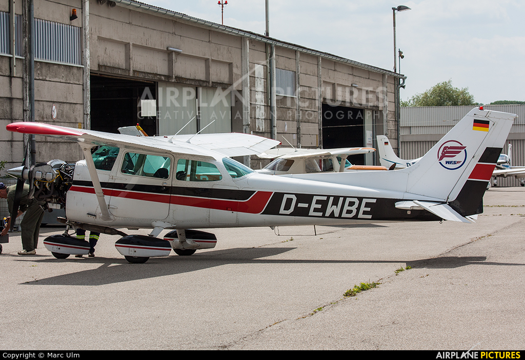 Private D-EWBE aircraft at Augsburg