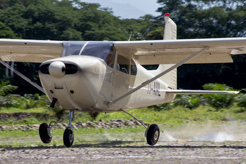 TI-AHL - Private Cessna 182 Skylane (all models except RG)