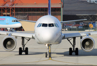 CS-TKK - SATA International Airbus A320