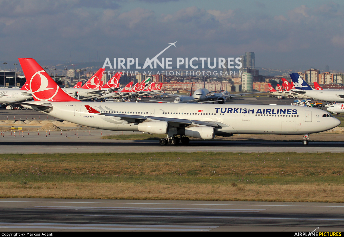 Turkish Airlines TC-JDM aircraft at Istanbul - Ataturk