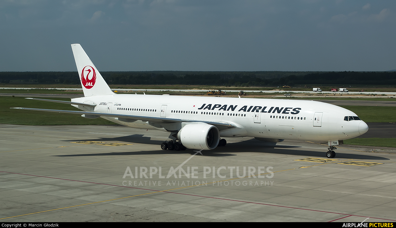 JAL - Japan Airlines JA706J aircraft at Katowice - Pyrzowice