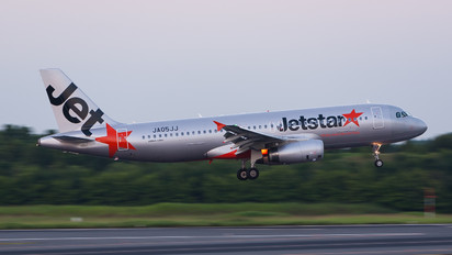 JA05JJ - Jetstar Japan Airbus A320