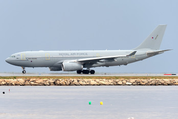 ZZ333 - Royal Air Force Airbus Voyager KC.3