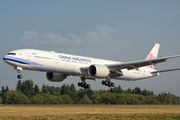 The first 777 for China Airlines title=
