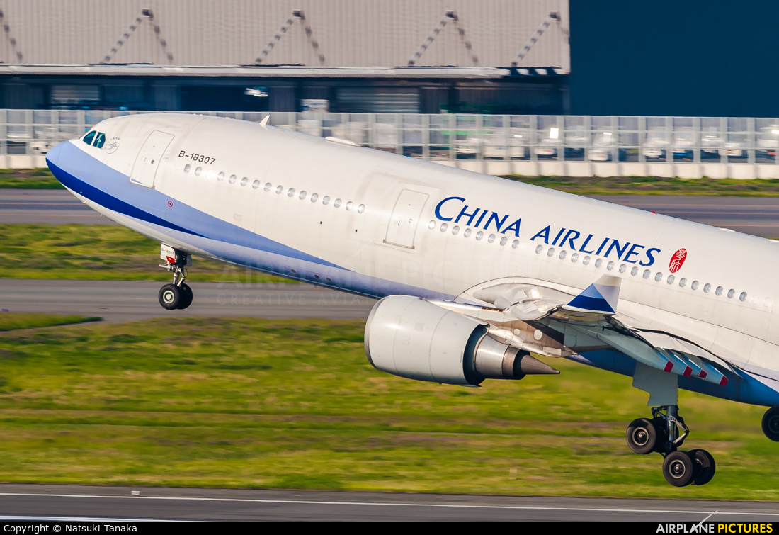 China Airlines B-18307 aircraft at Tokyo - Haneda Intl