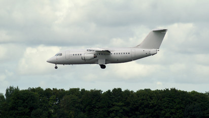 G-LENM - Cello Aviation British Aerospace BAe 146-200/Avro RJ85