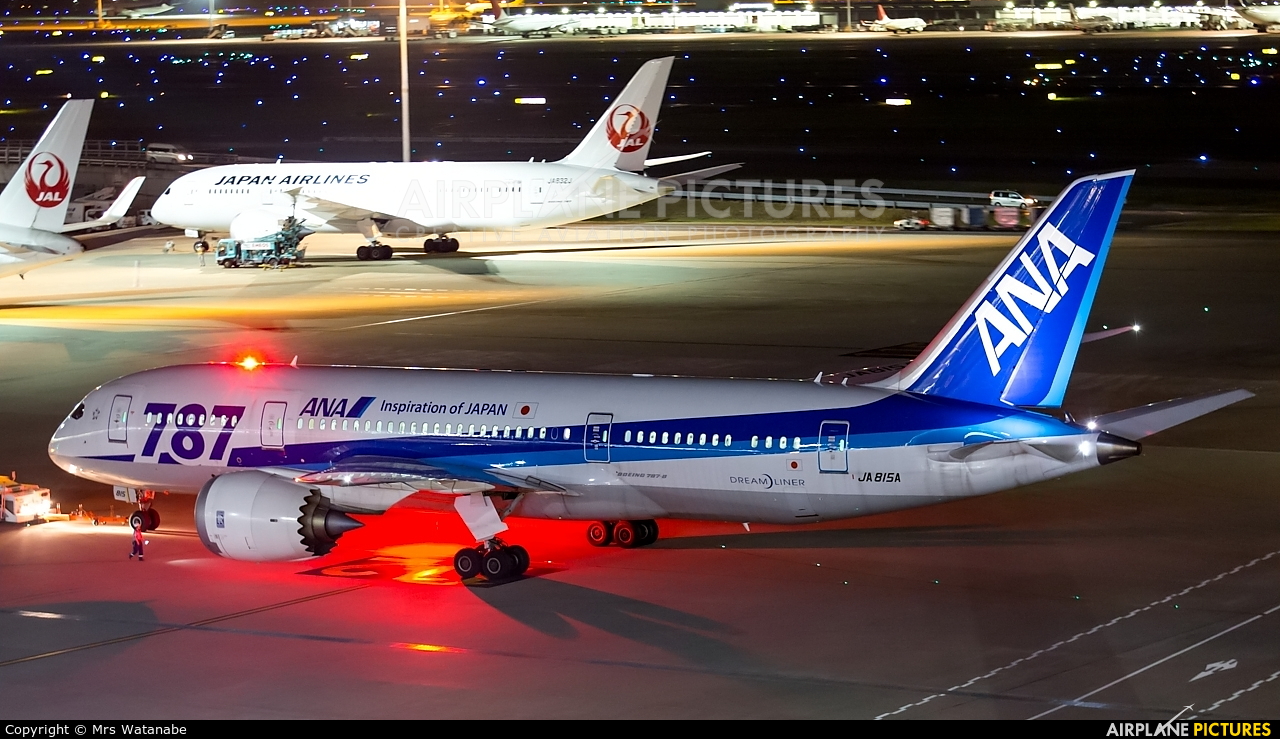 ANA - All Nippon Airways JA815A aircraft at Tokyo - Haneda Intl
