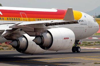 EC-KZI - Iberia Airbus A340-600