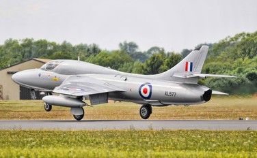 XL577 - Midair Squadron Hawker Hunter T.7