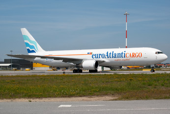 CS-TLZ - Euro Atlantic Airways Boeing 767-300ER