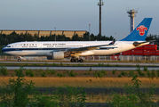 China Southern Airlines B-6515 image