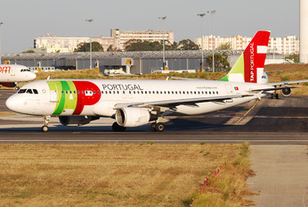 CS-TNG - TAP Portugal Airbus A320