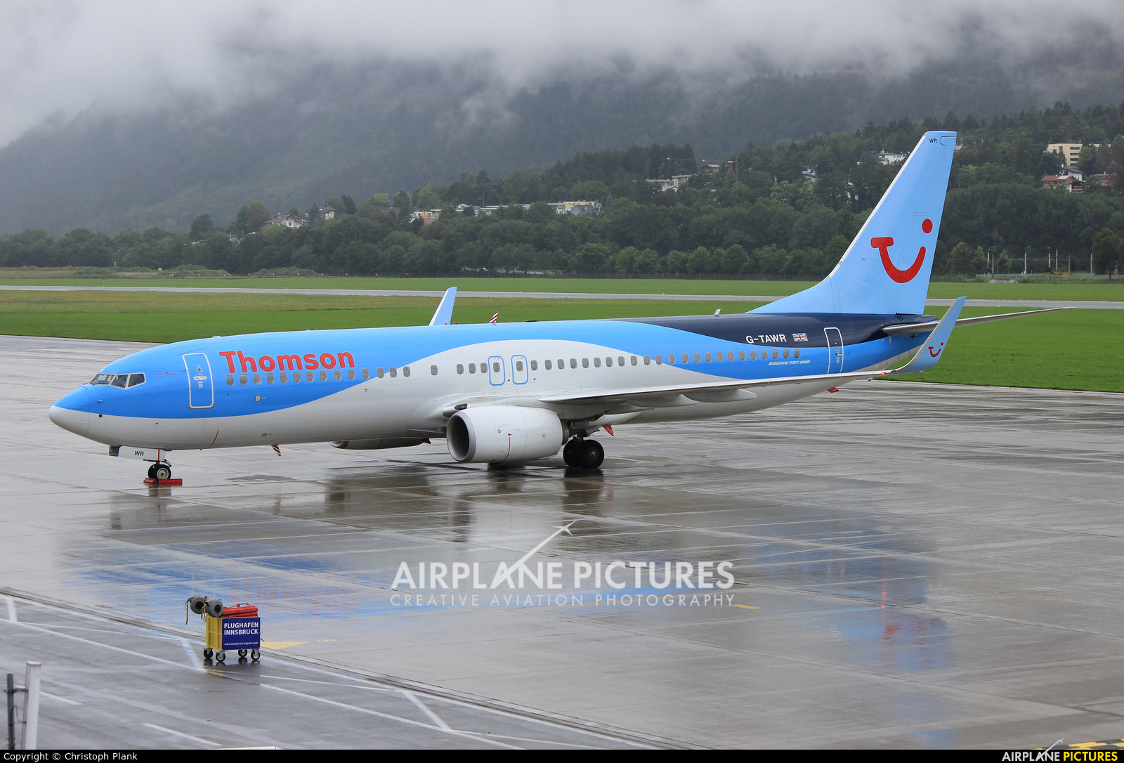 Thomson/Thomsonfly G-TAWR aircraft at Innsbruck
