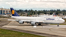 Delivery of Lufthansa's 15th Boeing 747-8 title=
