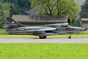 HB-RVP - Fliegermuseum Altenrhein Hawker Hunter T.68