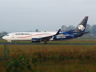 N861AM - Aeromexico Boeing 737-800