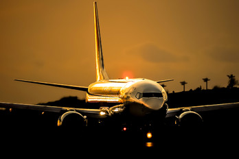 - - JAL - Express Boeing 737-800